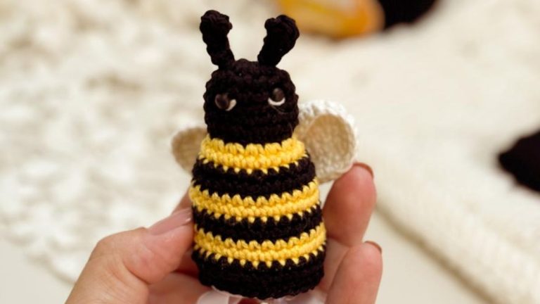 Receita Abelhinha de Crochê com o Fio Amigurumi Slim