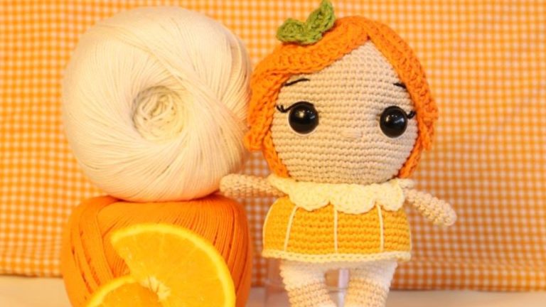 Receita Boneca Laranja com o Fio Amigurumi