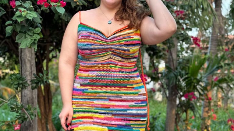 Receita Vestido de Crochê com a Linha Bikini
