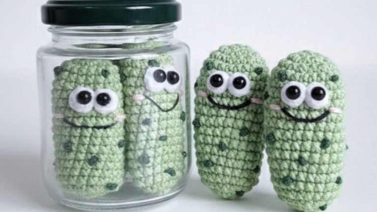 Receita Picles Amigurumi com o Fio Cisne Natural Algodón