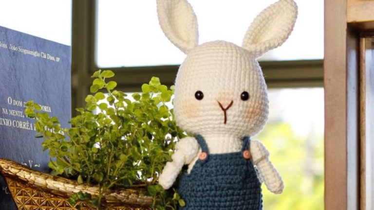 Receita Coelho João com o Fio Amigurumi Soft