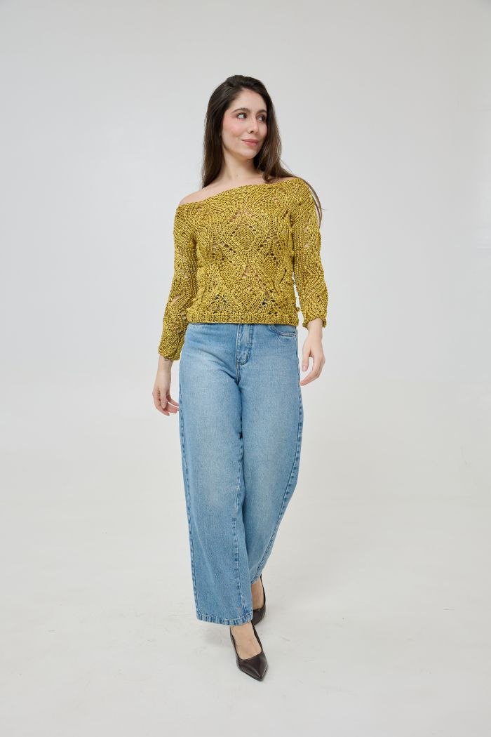 Blusa Aurum Tricô Fitonê — detalhe do ponto fantasia e acabamento da barra