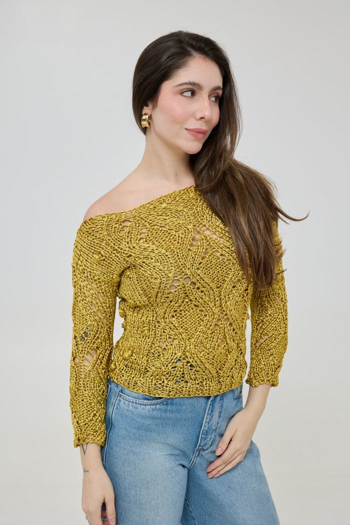 Blusa Aurum Tricô Fitonê Círculo — look completo com calça jeans