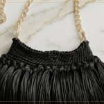 bolsa-franjas-croche-cisne-moderno