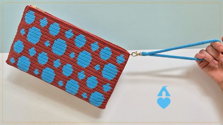Bolsa Lunares com Bella Arte – Crochê em Fio Conduzido com Gráfico