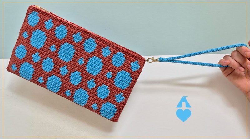 Bolsa Lunares de crochê em fio conduzido com Linha Bella Arte Pingouin