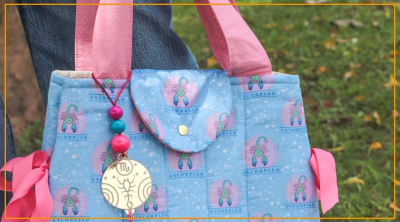 Bolsa Signo Escorpião costurada com Tecido Coleção Zodíaco Círculo — receita completa Bazar Horizonte