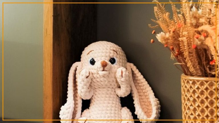 Receita Amigurumi Coelho Pedro com Fio Amigurumi Chenille Círculo