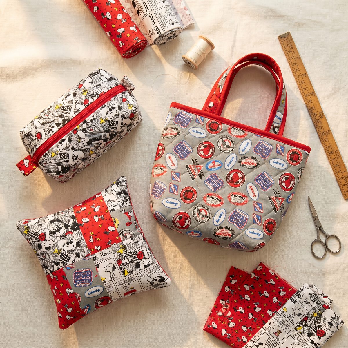 Projetos de costura criados com os Tecidos Snoopy Círculo – bolsas, nécessaires e acessórios