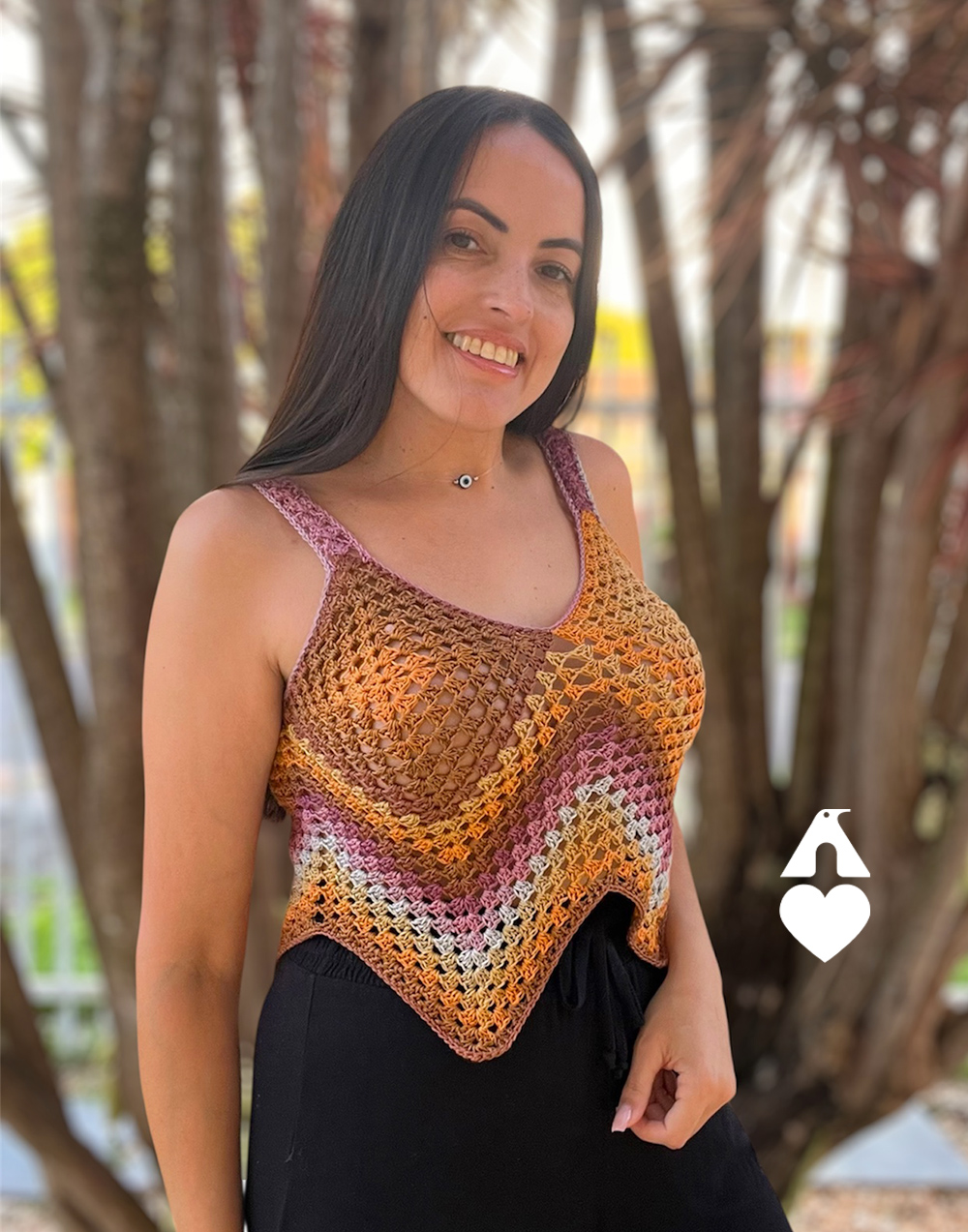 Detalhe do Vestido Lagoa de Crochê — squares coloridos com Fio Rio Pingouin