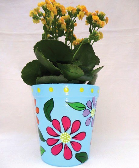 Vaso Azul Floral pintado com Tinta Acrílica Brilhante Acrilex com planta decorativa