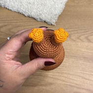 Pés posicionados com alfinetes