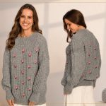 Blusão bordado de tricô cinza com flores bordadas feito com Fio Harmony Círculo