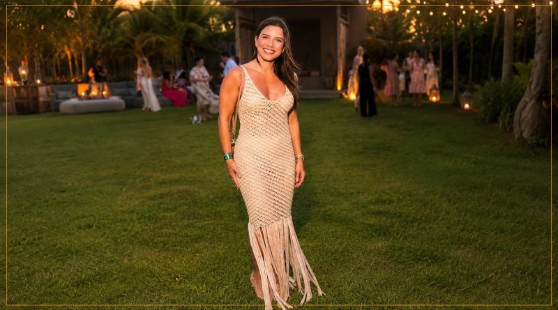 Vestido Esterlina com Franjas feito em crochê com Linha Esterlina nº 8 Linhas Corrente