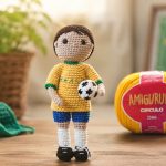 Amigurumi Jogador de Futebol de Crochê com Fio Amigurumi Círculo – Receita amigurumi-jogador-futebol-copa-circulo
