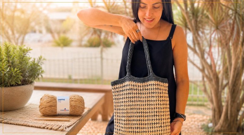 Bolsa Bicolor de Crochê com Fio Cappio Pingouin — bege e grafite, tote bag ponto puff