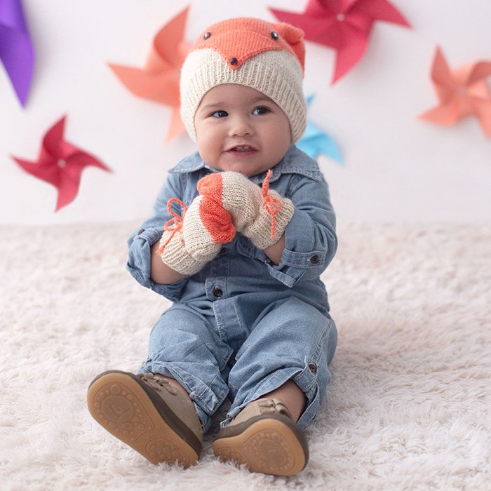 Conjunto de Touca e Luvas Raposa de tricô com Fio Amore Baby