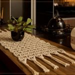 Trilho de Mesa Jacarta de crochê com Barroco Natural Círculo