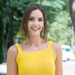 Regata de Crochê Amarela com Leques – Linha Camila Fashion