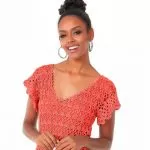 Vestido Coral Vivo de Crochê – Linha Charme