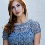 Blusa de Crochê Cinza Manga Japonesa com Brunella