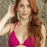 Biquíni de Crochê Asa-Delta com Linha Verano