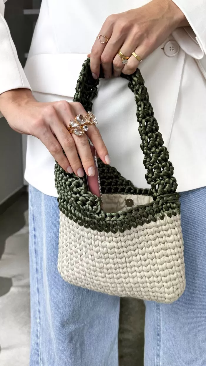 Bolsa Mediterrâneo de Crochê – detalhe da alça em Rabo de Rato Círculo