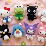 Coleção completa de amigurumis Hello Kitty and Friends da Círculo com 8 personagens Sanrio em crochê