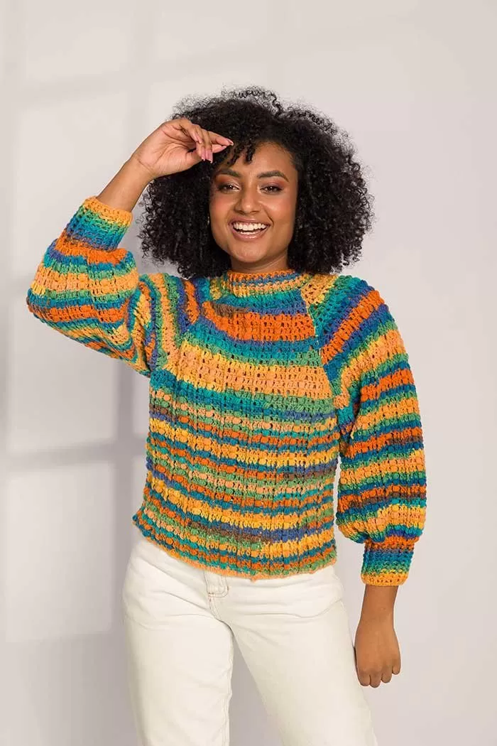 Blusa Penumbra de crochê com Lã Batik Círculo cor Penumbra, frente e costas