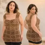 Blusa de crochê granny square em tons de chocolate feita com Linha Anne Círculo
