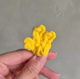 Penas das costas do Canarinho Pistola amigurumi