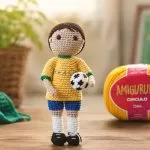 Amigurumi Jogador de Futebol de Crochê com Fio Amigurumi Círculo – Receita amigurumi-jogador-futebol-copa-circulo